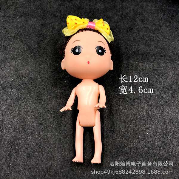 Cake Barbie Doll small