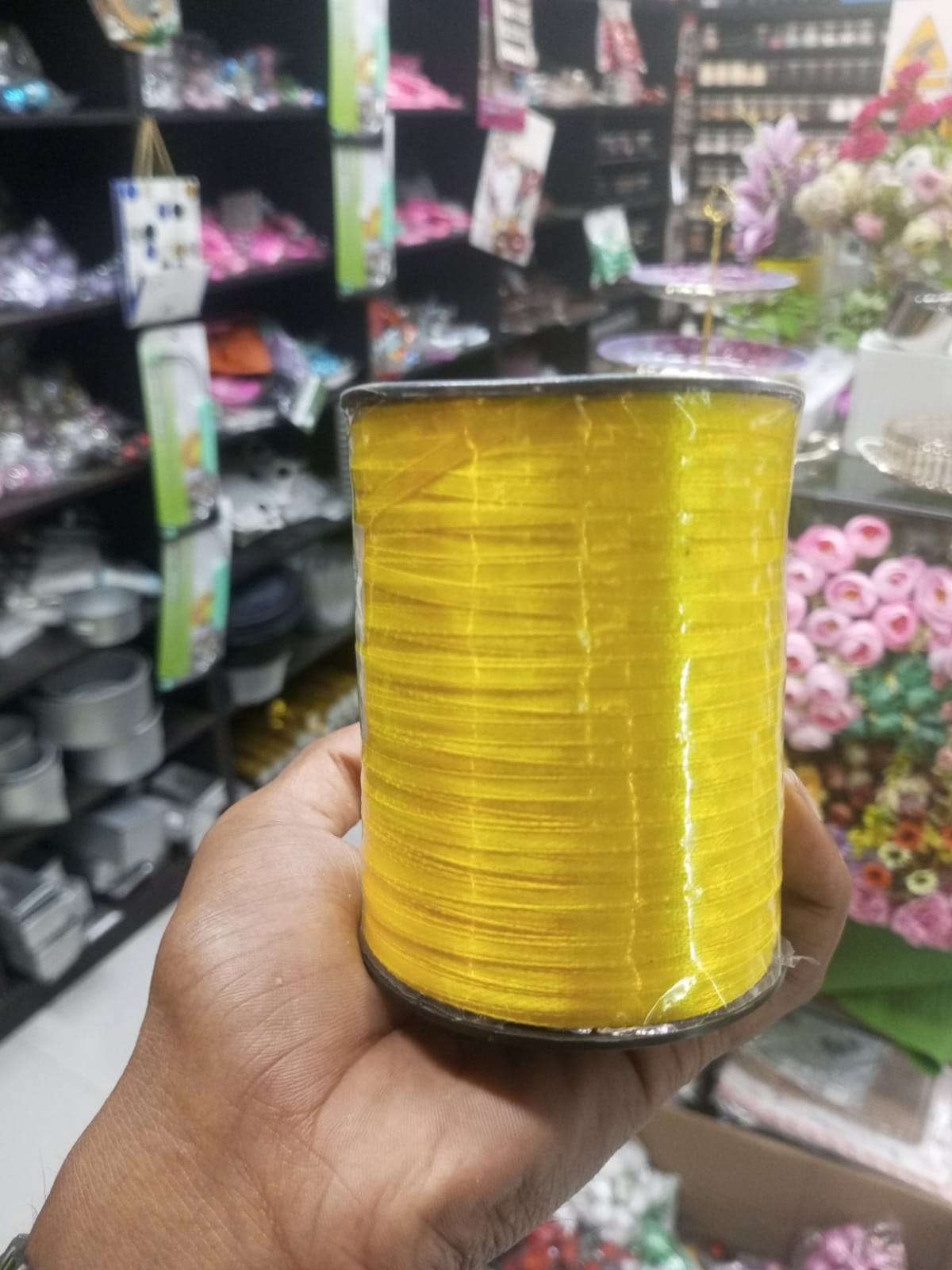 Premium thin ribbon for packaging