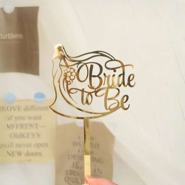 Bride To Be topper