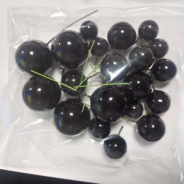 Glossy ball 20p pack