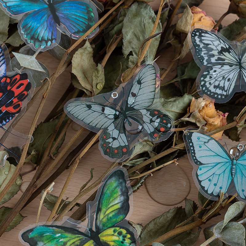 Plastic butterfly 40p pack