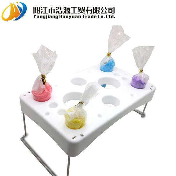 Pipping bag & tools stand
