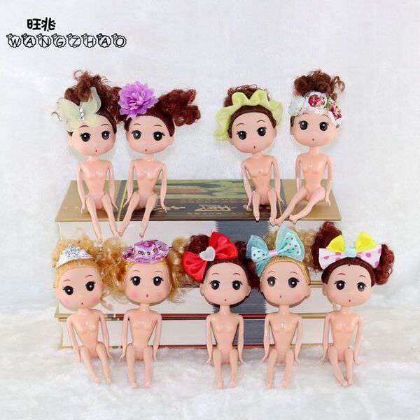 Barbie Doll with leg 18cm