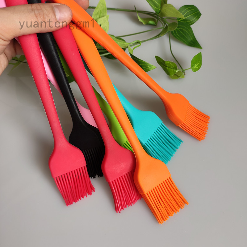 Premium silicone brush ak